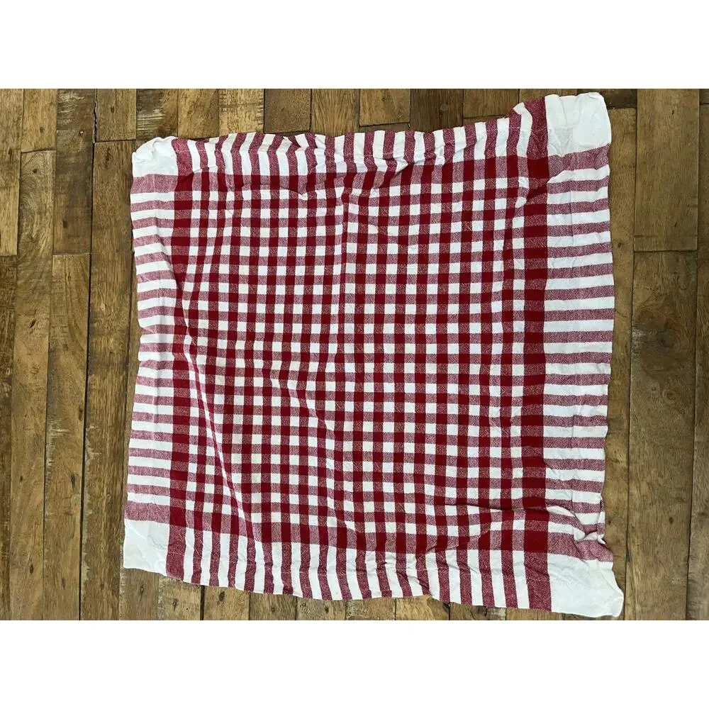 Sur La Table Red White Plaid 100% Cotton Napkins Set of 4 20 x 20
